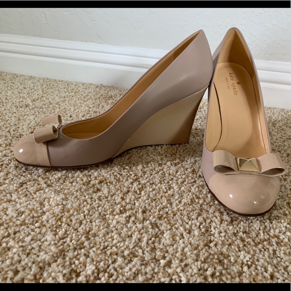Kate Spade Close toe wedge